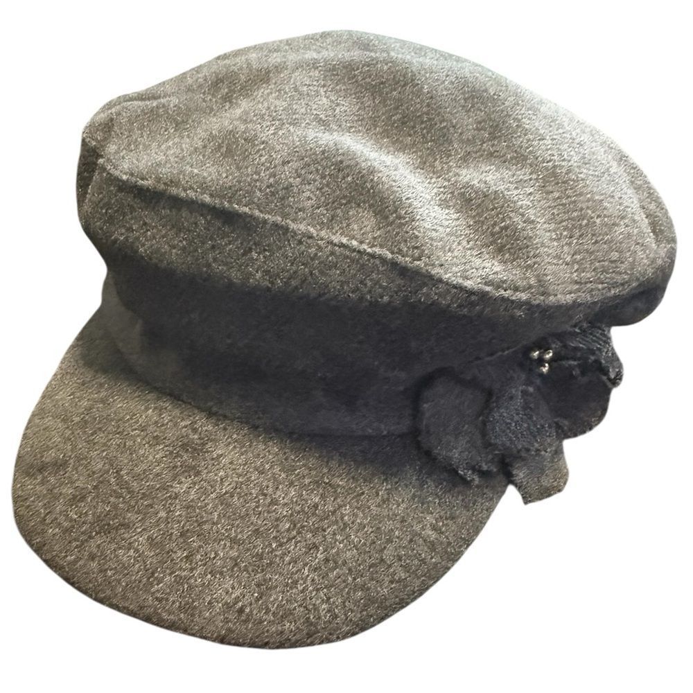 Collection Eighteen Gray Wool Cap with flower Accent